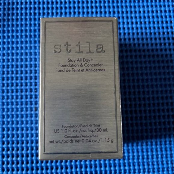 Stila Stay All Day Foundation and Concealer - Porcelain - Picture 2 of 5